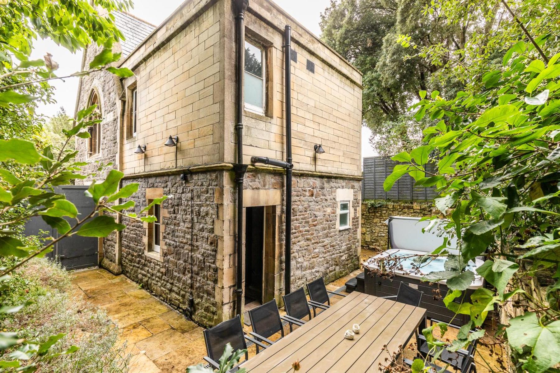 Locksbrook Lodge - Hot Tub - Spacious Outdoor Space Bath Exterior photo